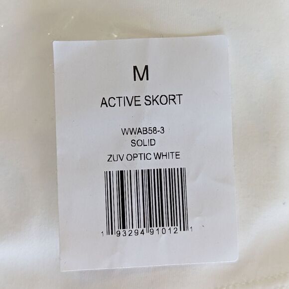 We‎ Wore What Active Solid High Waist Skort sz M in Optic White - Picture 9 of 12
